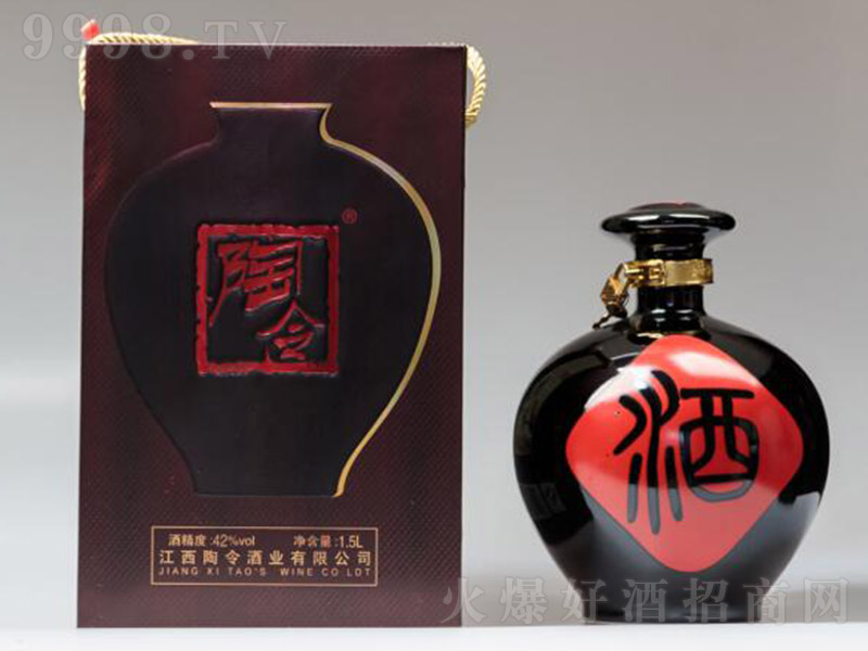 ����ƽѲ�9 �����Ͱ׾ơ�52�� 1500ml��