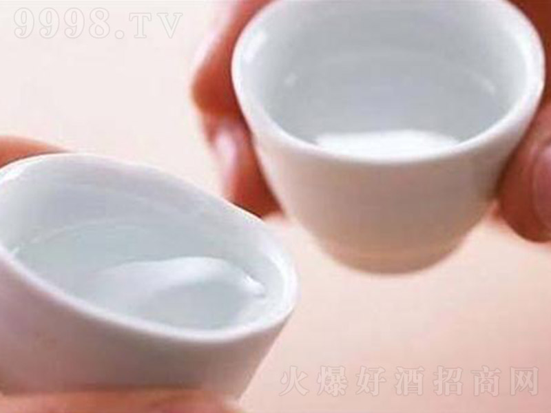 ��ͨ���׾ơ�40��500ml��