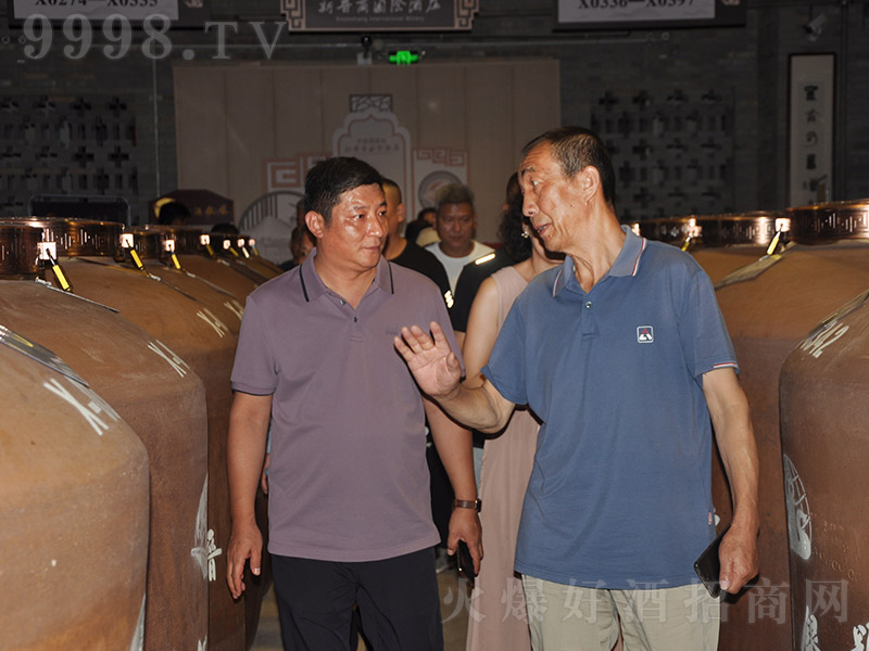 ���ӹɷݾ��yƱ�ƽ�(j��ng)�N�̻؏S����_(t��i)���A���^�Ǝ�