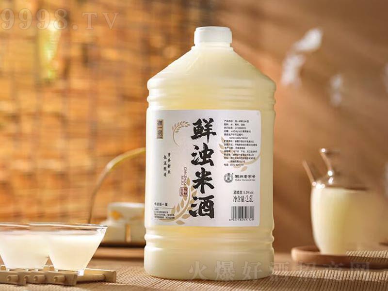 ��һ���r���׾����Ŵ�׾�����֭�r���׾ơ�5��2.5L��