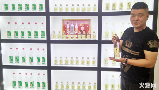 �𱬾W(w��ng)��(sh��)�ذ��L��t�T(m��n)���F(tu��n)������һ��Ʒζ�vʷ������������