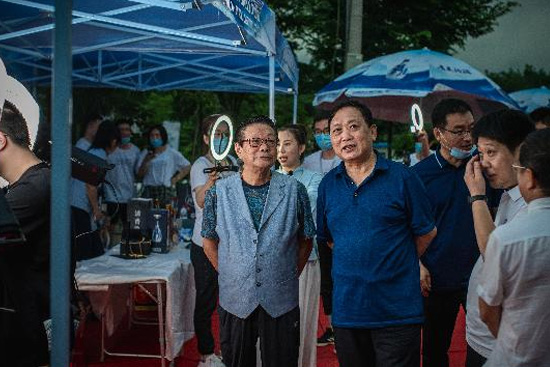 �ԡ�÷����ý��÷���ࡰ�ڡ����ھ�����ϲֱ����؛Ԓ��÷����