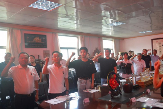 ʡ�ƅf(xi��)�e����һ��(g��)����(hu��)�T�ա����(d��ng)��