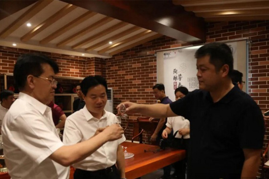 Ԓ���x���\�l(f��)չ��ʡ����(li��n)ֱ���̕����L��I(y��)���M���ؾƘI(y��)�����L����