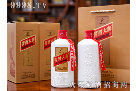 �u���˵����������ֻ���Լ���(ji��n)��(qi��ng)�����£�