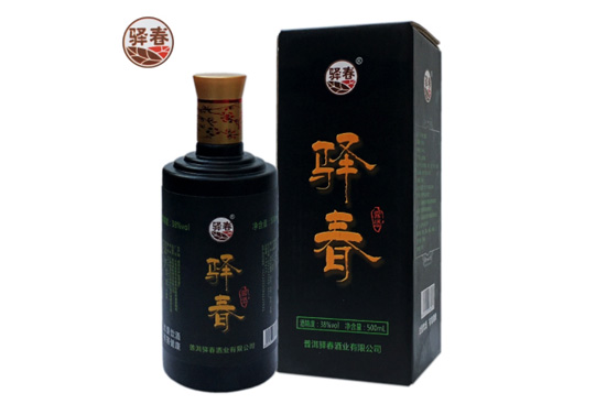 �A����ľ�ϾƵͶ�Ůʿ���B(t��i)��¶��500ml