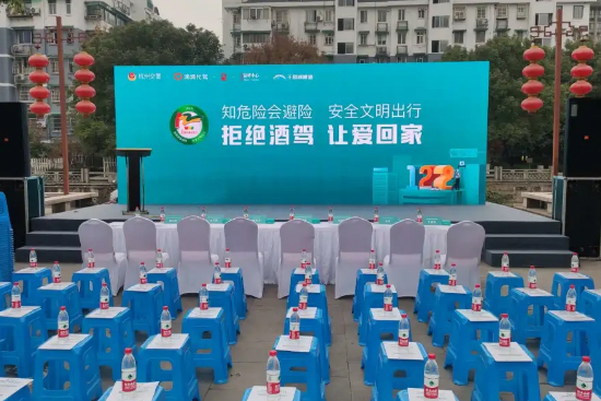 ơ�����M(f��i)��������ǧ�u��ơ�ƺ���һ��ѐ�(��i)���ؼ���