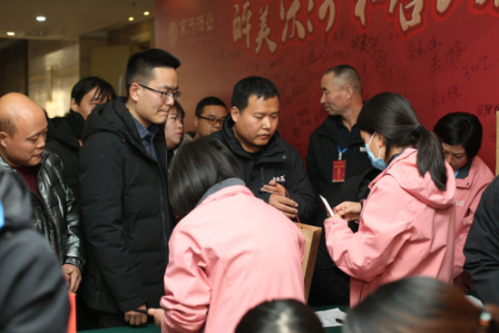 �κӽ���ʮ��(ch��ng)(li��n)�x��(hu��)�����N(xi��o)��(hu��)�Ȼ��(d��ng)�������ի@���~��ͬ��߀�ի@��ʲô��