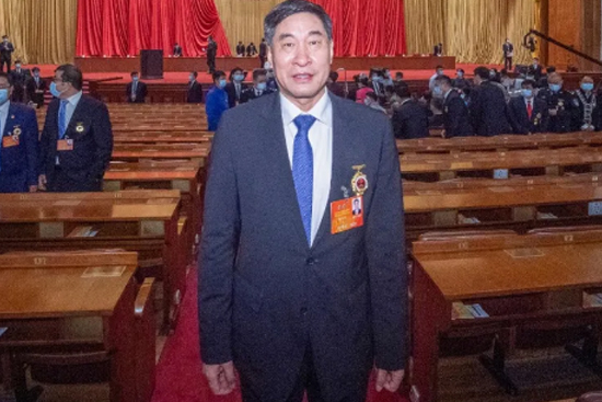 �S���d�����I(l��ng)��ơ���F(xi��n)��Խʽ�l(f��)չ