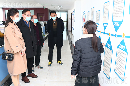 �������񷻾ƘI(y��)