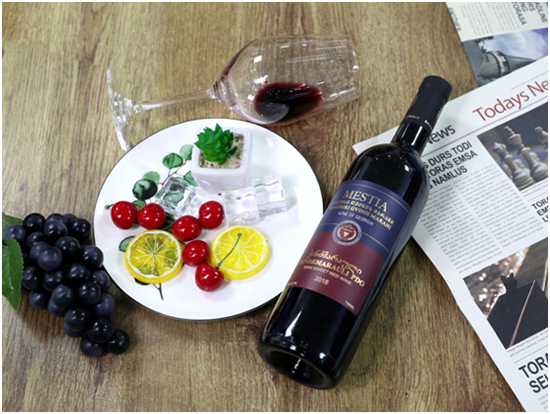 �������t��