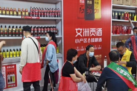 ��������������ڸ��ĸ����Q�԰����Ǿƕ�