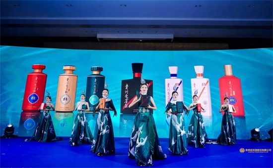 �F��ӭ�e��