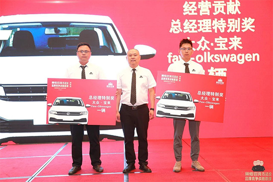 �ڸ���ԃ���F(tu��n)8����c�������S200�f(w��n)�ت�(ji��ng)��(j��ng)�I(y��ng)����F(tu��n)�(du��)