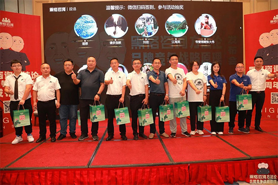 �ڸ���ԃ���F(tu��n)8����c�������S200�f(w��n)�ت�(ji��ng)��(j��ng)�I(y��ng)����F(tu��n)�(du��)