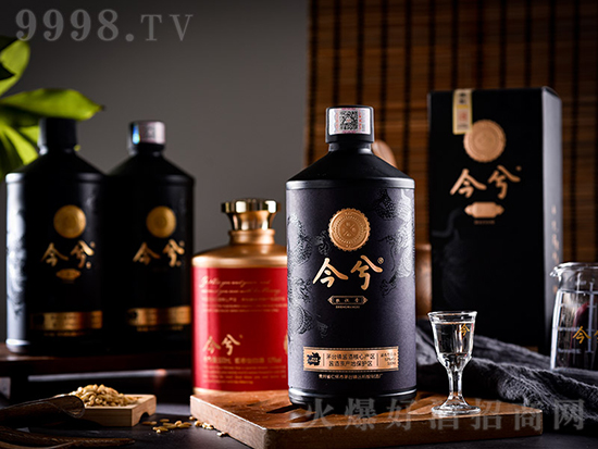 ���������֪����һ���ζ�L(zh��ng)ح�ɶ�����ƘI(y��)��(g��u)���Ļ��ډ����v�ð׾ƹ���