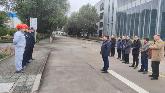 ���������������҂����L�����L�������L��