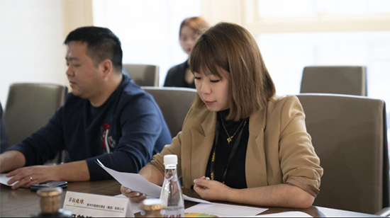 �A������c�FꖌW(xu��)Ժ���w�о����ĺ������s�����ƃxʽ�A�M�e����