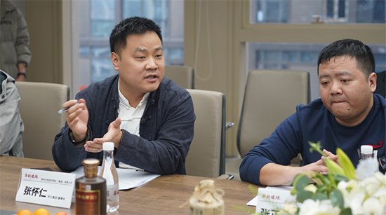 �A������c�FꖌW(xu��)Ժ���w�о����ĺ������s�����ƃxʽ�A�M�e����