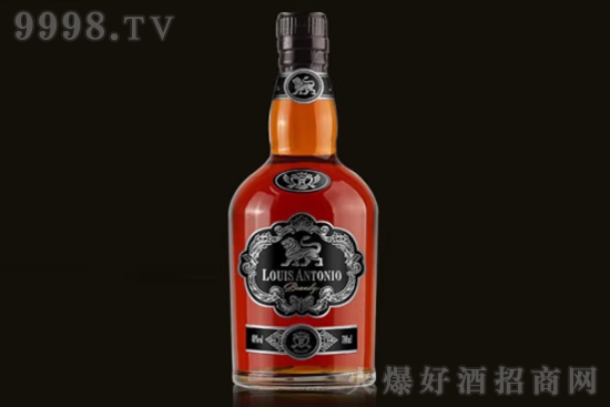 41��·�װ��|��W���Rِ��ʿ��700ml�r�񣬶����X��