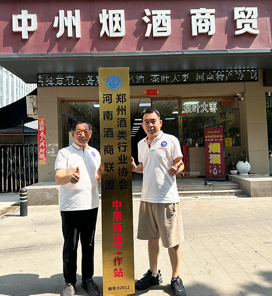 ���ݾ���ИI(y��)�f(xi��)�����Ͼ���(li��n)�˒��ƃxʽ�����e��