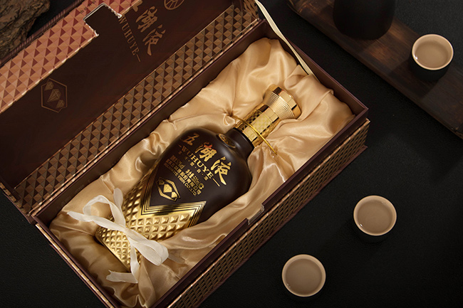 ���Һ�����@�����Ͱ׾ơ�52��500ml��