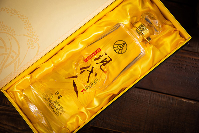 ���e��ZҺ�ɷ����޹�˾��Ʒ�F(xi��n)���˾���Ʒ42��52��500ml�����Ͱ׾�