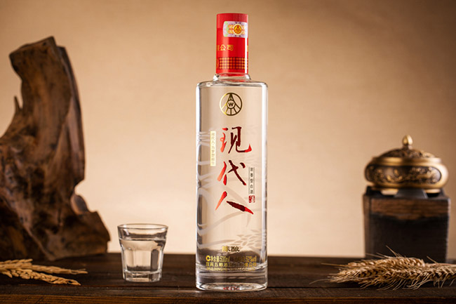 ���e��ZҺ�ɷ����޹�˾��Ʒ�F(xi��n)���˾���42��52��500ml�����Ͱ׾�
