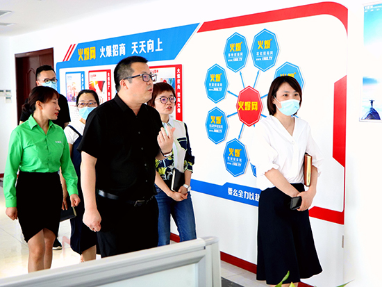 ���Қgӭ��(chu��ng)�f(xi��)ͬ���ą�����һ���W�R�𱬾W(w��ng)���^������