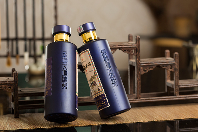 ����F�ݾ��{�� �u���Ͱ׾ơ�53�� 500ml��