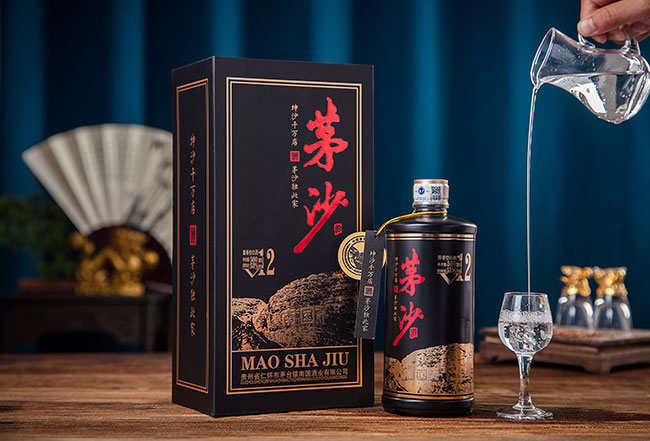 éɳ��V12 �u���Ͱ׾ƶY�С�53�� 500ml��