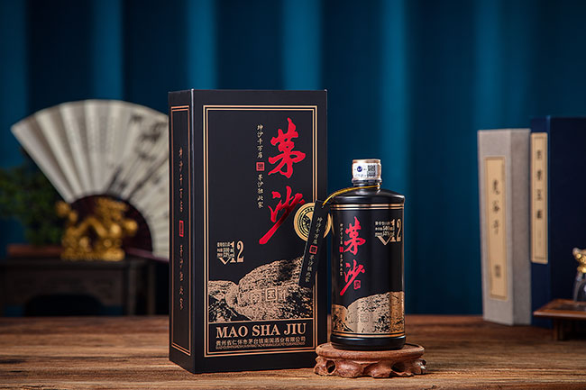 éɳ��V12 �u���Ͱ׾ƶY�С�53�� 500ml��