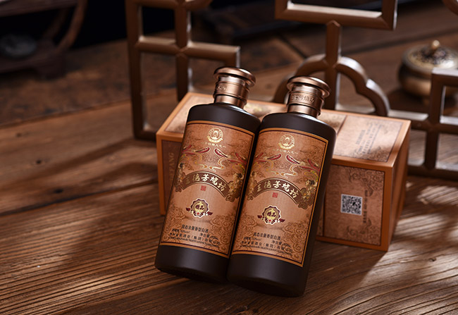 ���·������ƾ�Ʒ �u���͡�53�� 500ml��