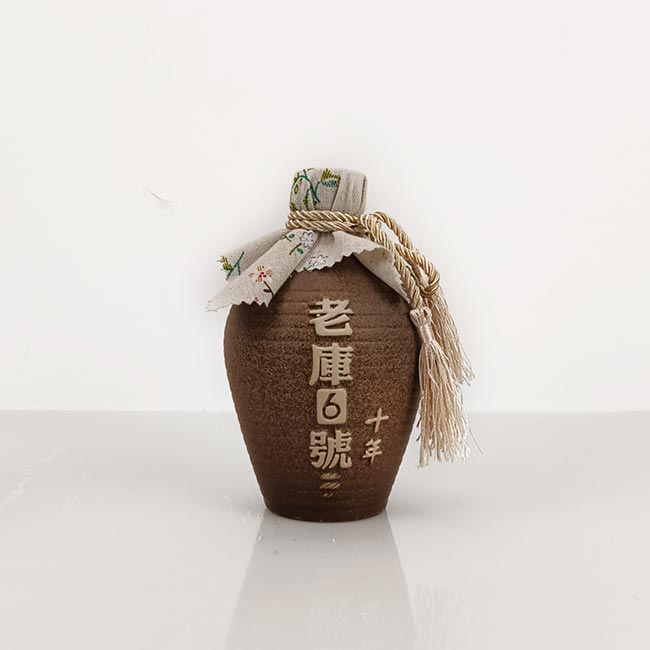 ���(zh��n)���Ĵ��ϻ����ώ�6̖ʮ �����Ͱ׾ơ�42�� 500ml��