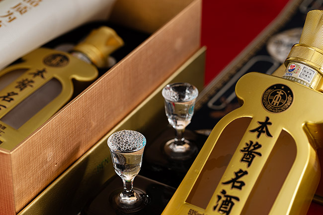 ���u����������