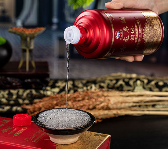 赤龍名酒鴻運(yùn)醬香型白酒【53度500ml】